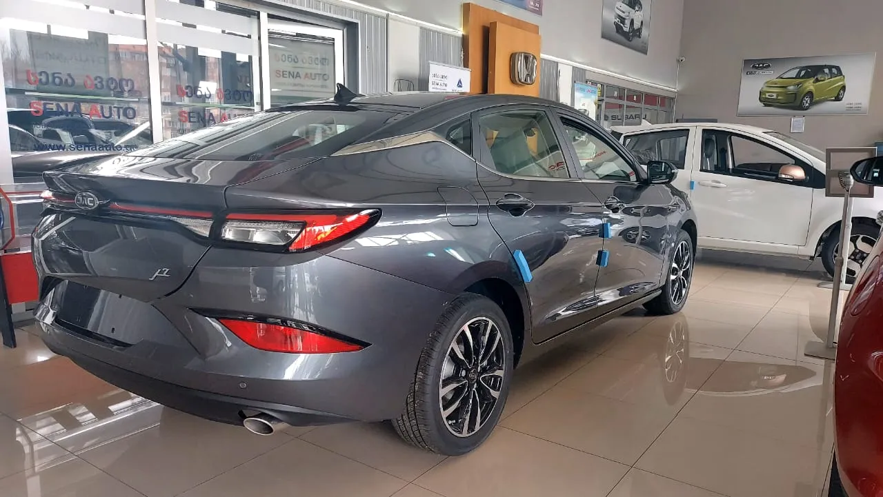 JAC J7
