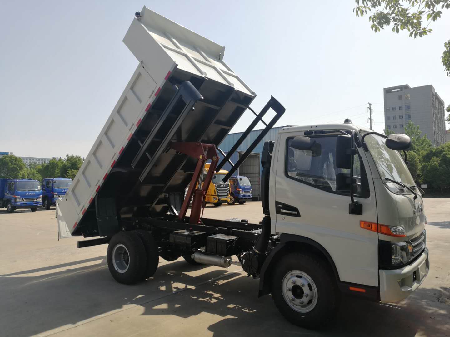 JAC – DUMPER TRUCK E50CS