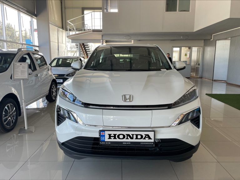 HONDA MNV ELECTRIC CAR