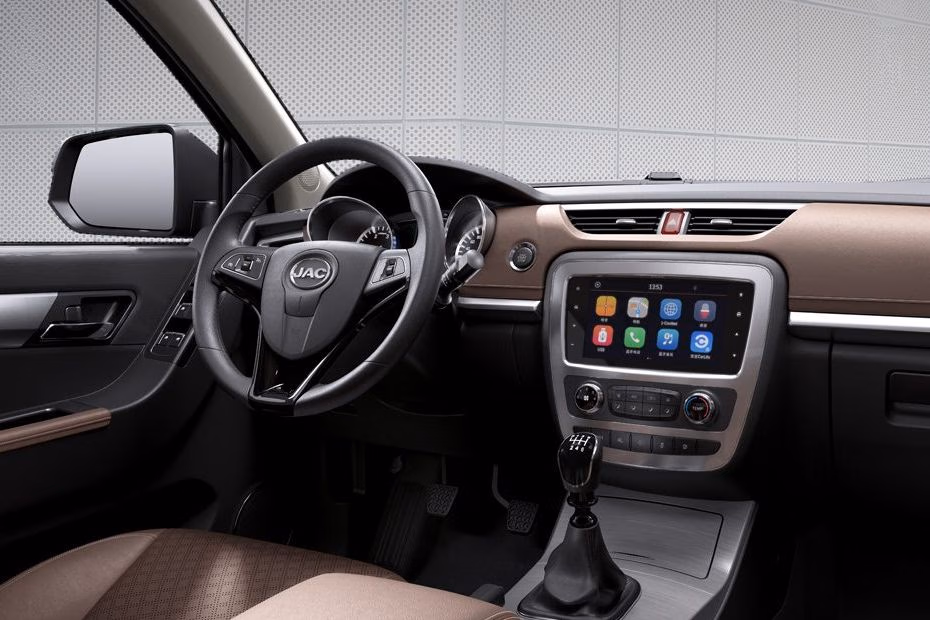 JAC T8