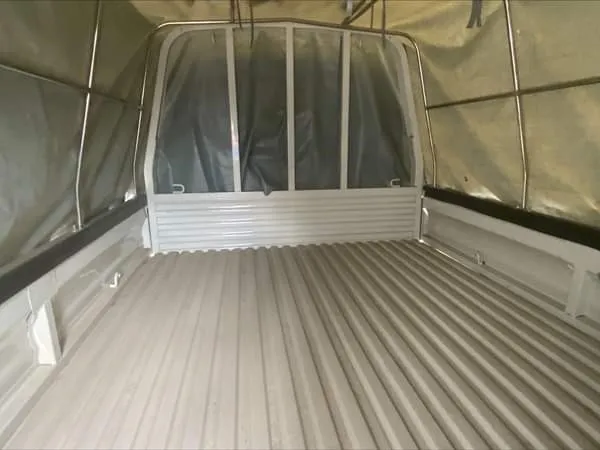 X200 double cabin