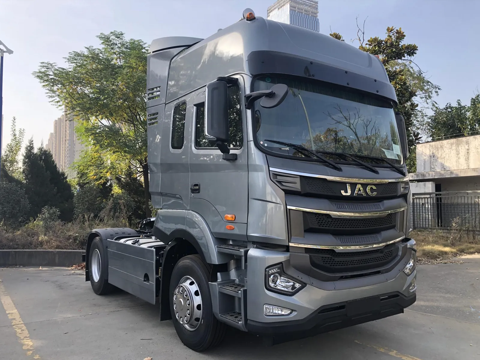 JAC Tractor