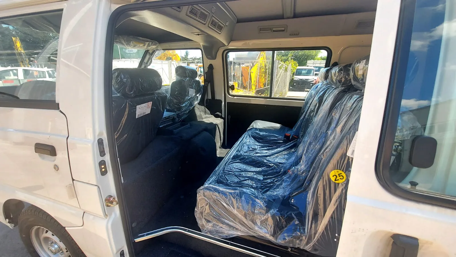 CMC/Mitsubishi D260