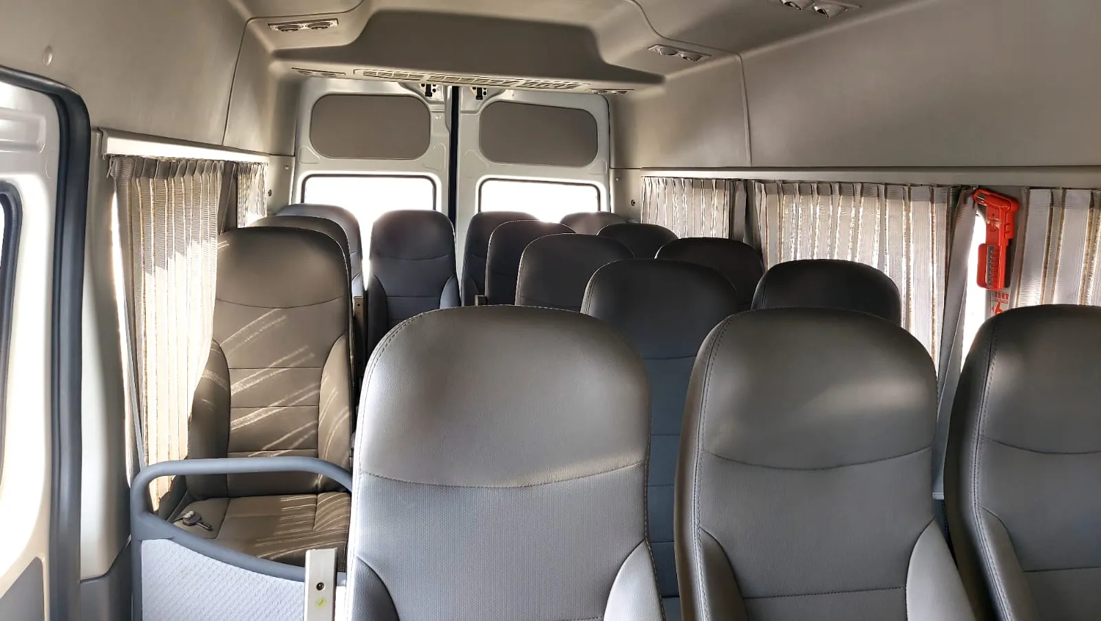 JAC SUNRAY 18 seats