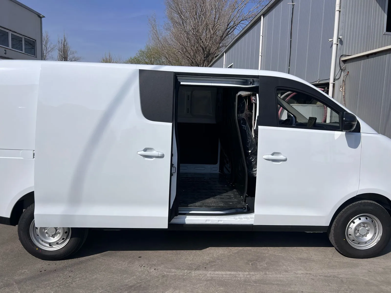 SENA EV300 VAN CARGO