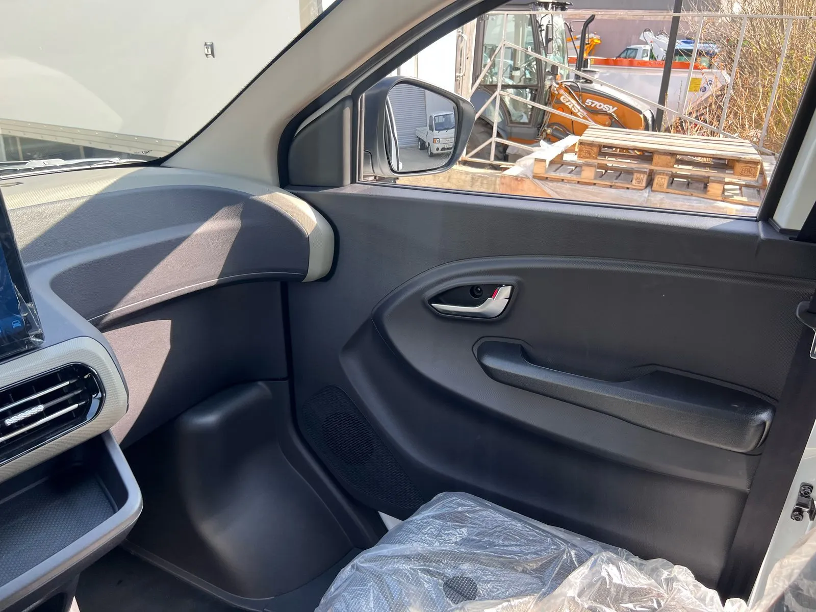 SENA EV300 VAN CARGO