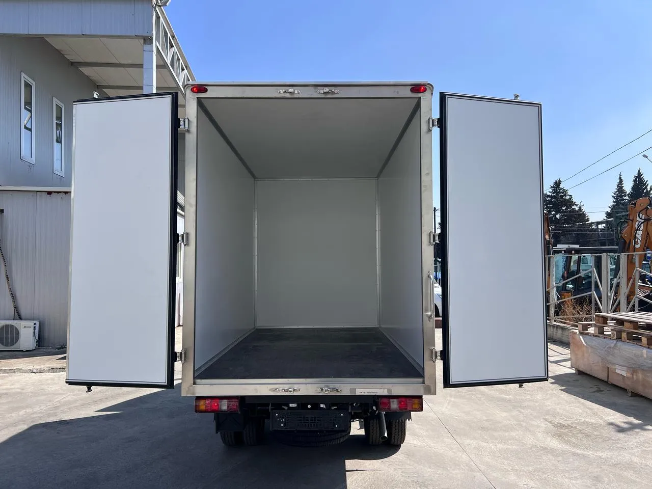 JAC X200 BOX