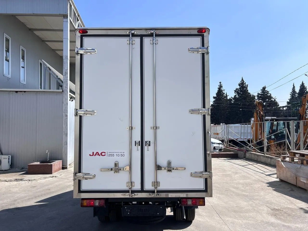 JAC X200 BOX