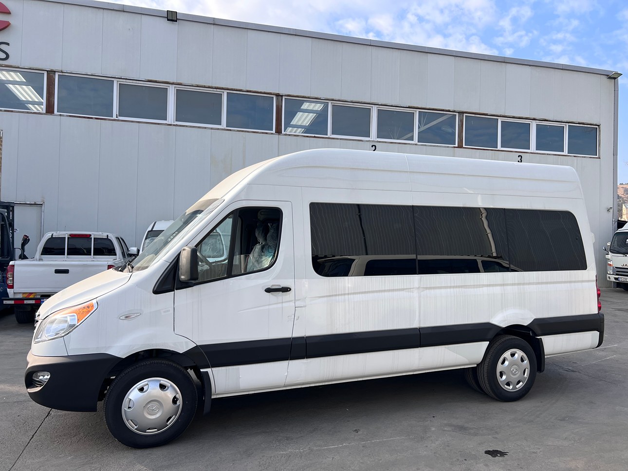JAC SUNRAY DISABLED VAN 7 SEATS