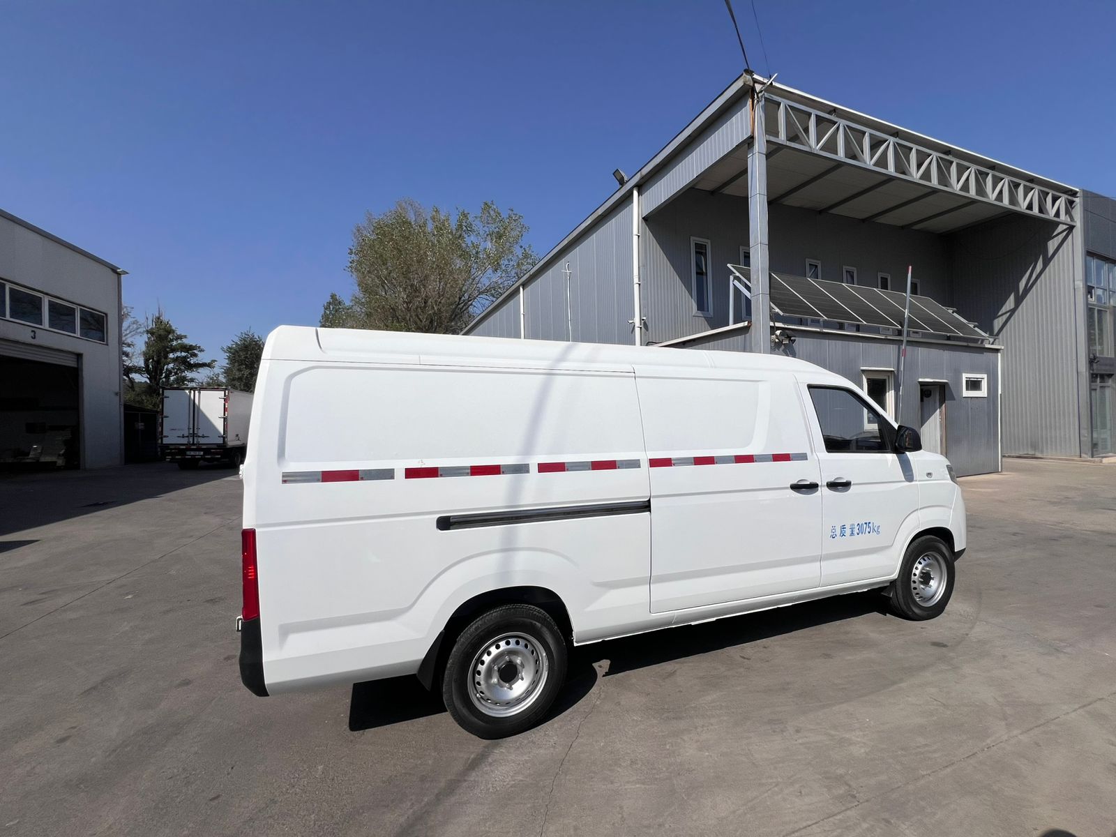 SENA EV 300 – CARGO VAN
