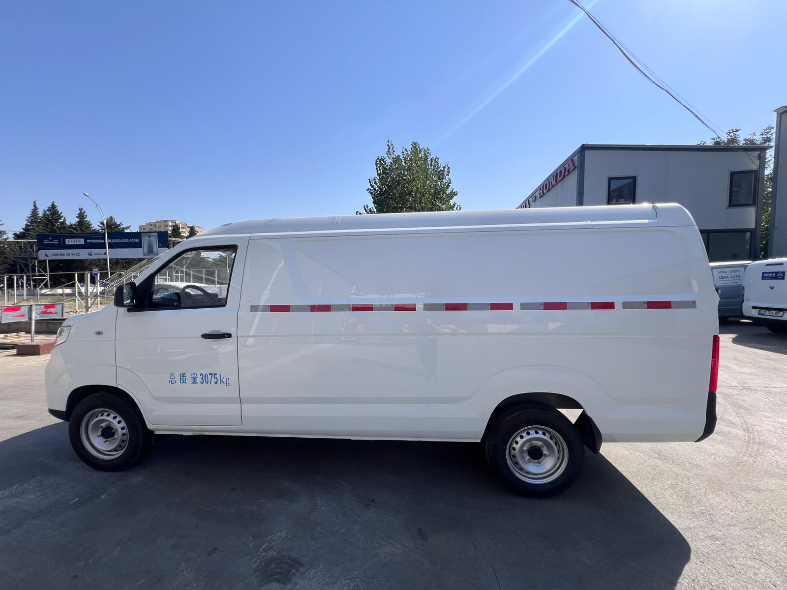 SENA EV 300 – CARGO VAN