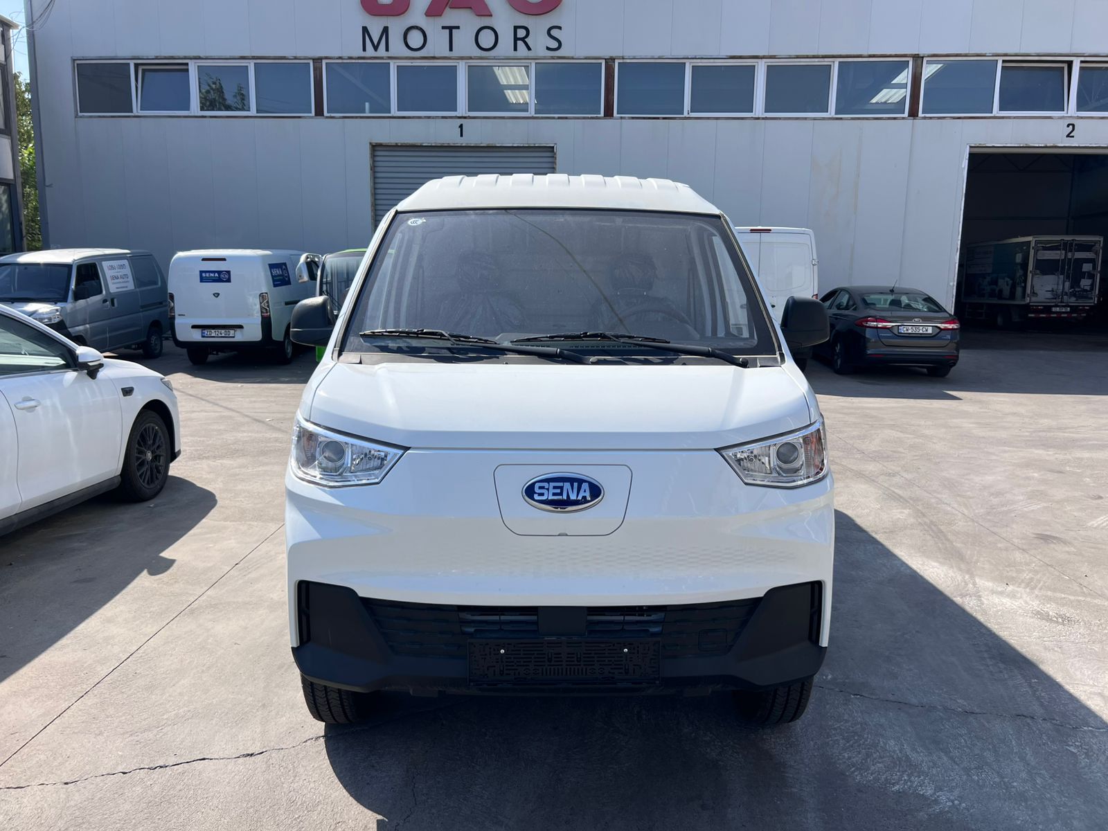 SENA EV 300 – CARGO VAN