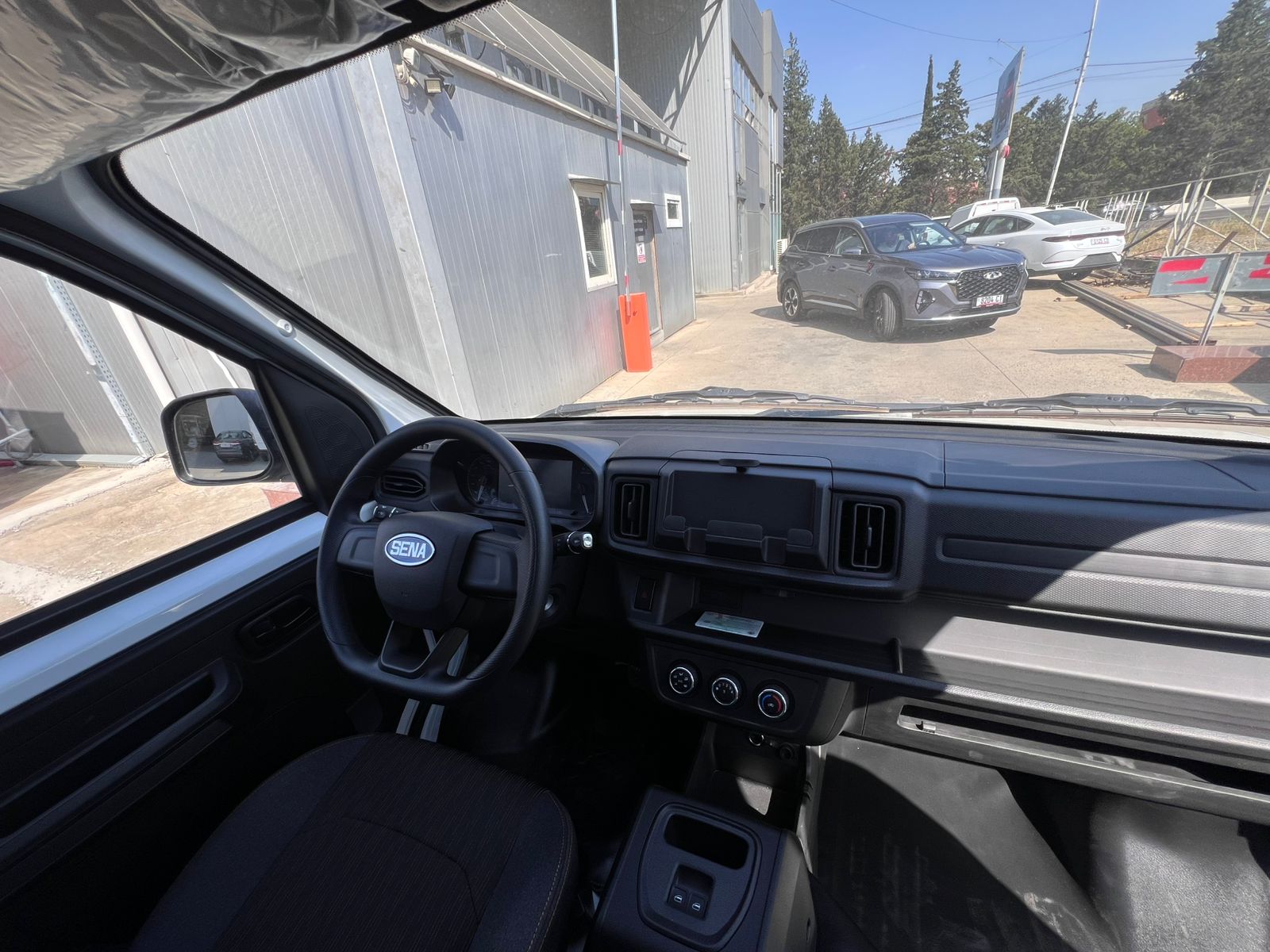 SENA EV 300 – CARGO VAN