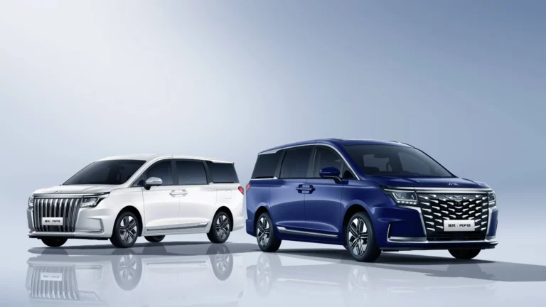 JAC RF8 GASOLINE AND PLUG-IN HYBRID