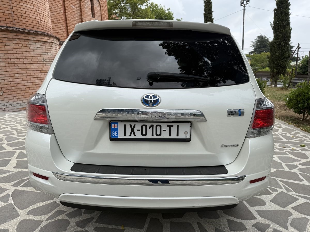 TOYOTA Highlander hybrid limited